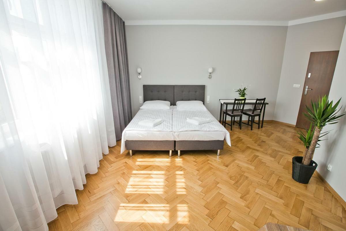 R&B Apartments Poznan Exterior foto